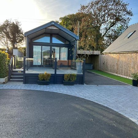The Pods At Haulfryn Caravan Park Whitford ภายนอก รูปภาพ